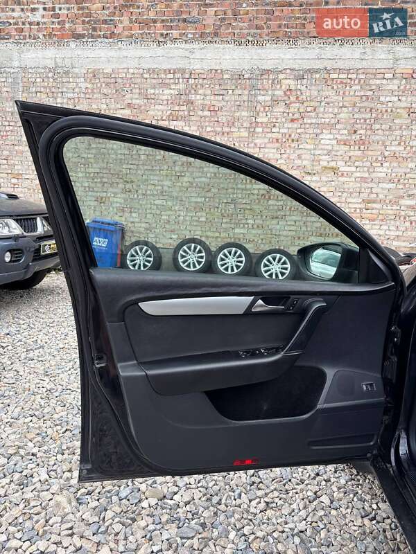 Универсал Volkswagen Passat 2012 в Коломые