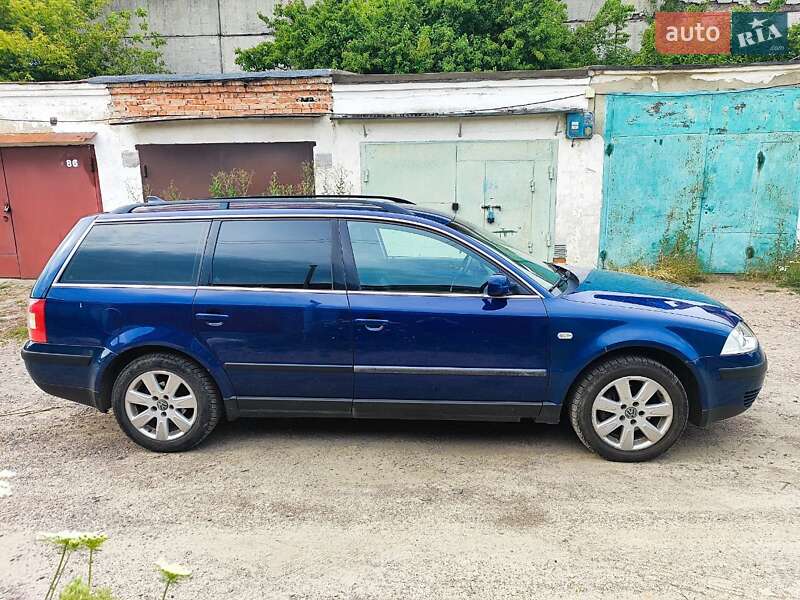 Универсал Volkswagen Passat 2002 в Ровно