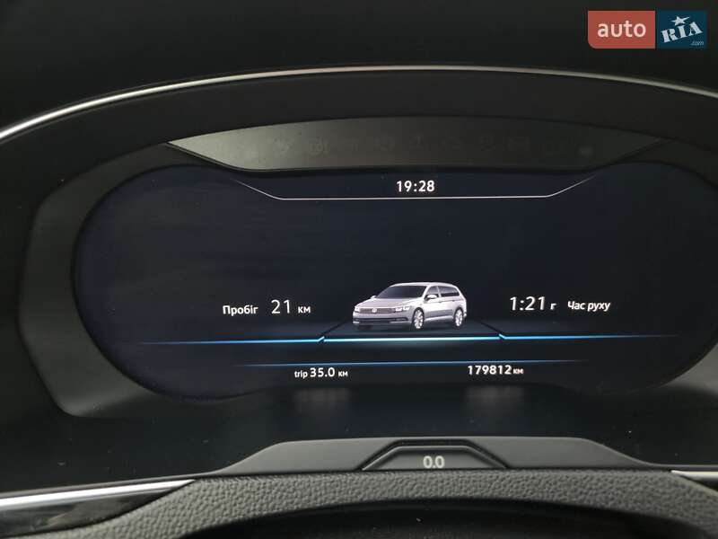 Универсал Volkswagen Passat 2018 в Ивано-Франковске