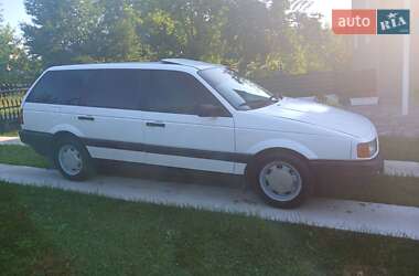 Универсал Volkswagen Passat 1992 в Монастыриске