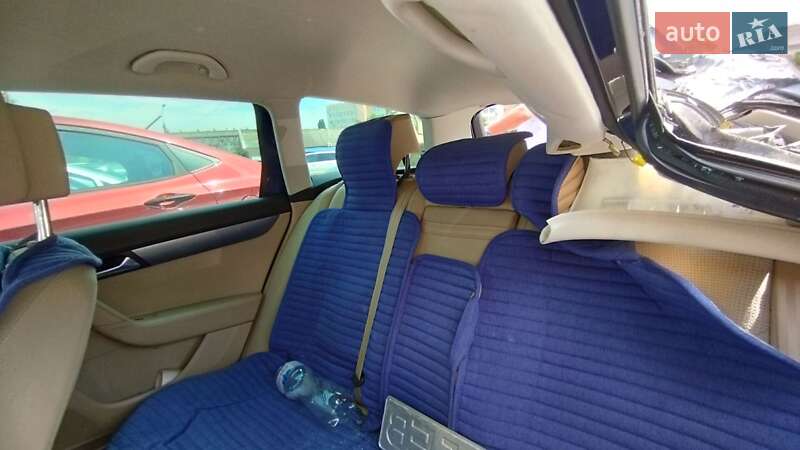 Універсал Volkswagen Passat 2013 в Черкасах