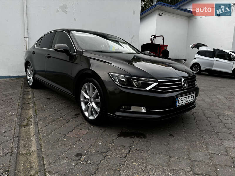 Седан Volkswagen Passat 2014 в Черновцах