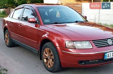 Седан Volkswagen Passat 1998 в 