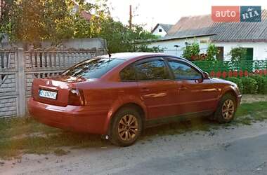 Седан Volkswagen Passat 1998 в 