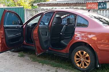Седан Volkswagen Passat 1998 в 
