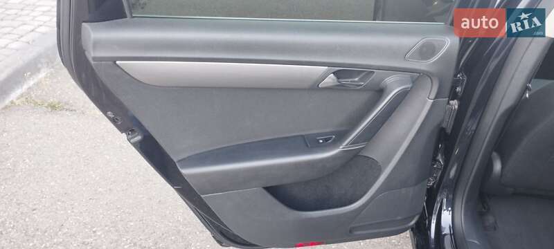 Универсал Volkswagen Passat 2011 в Виноградове