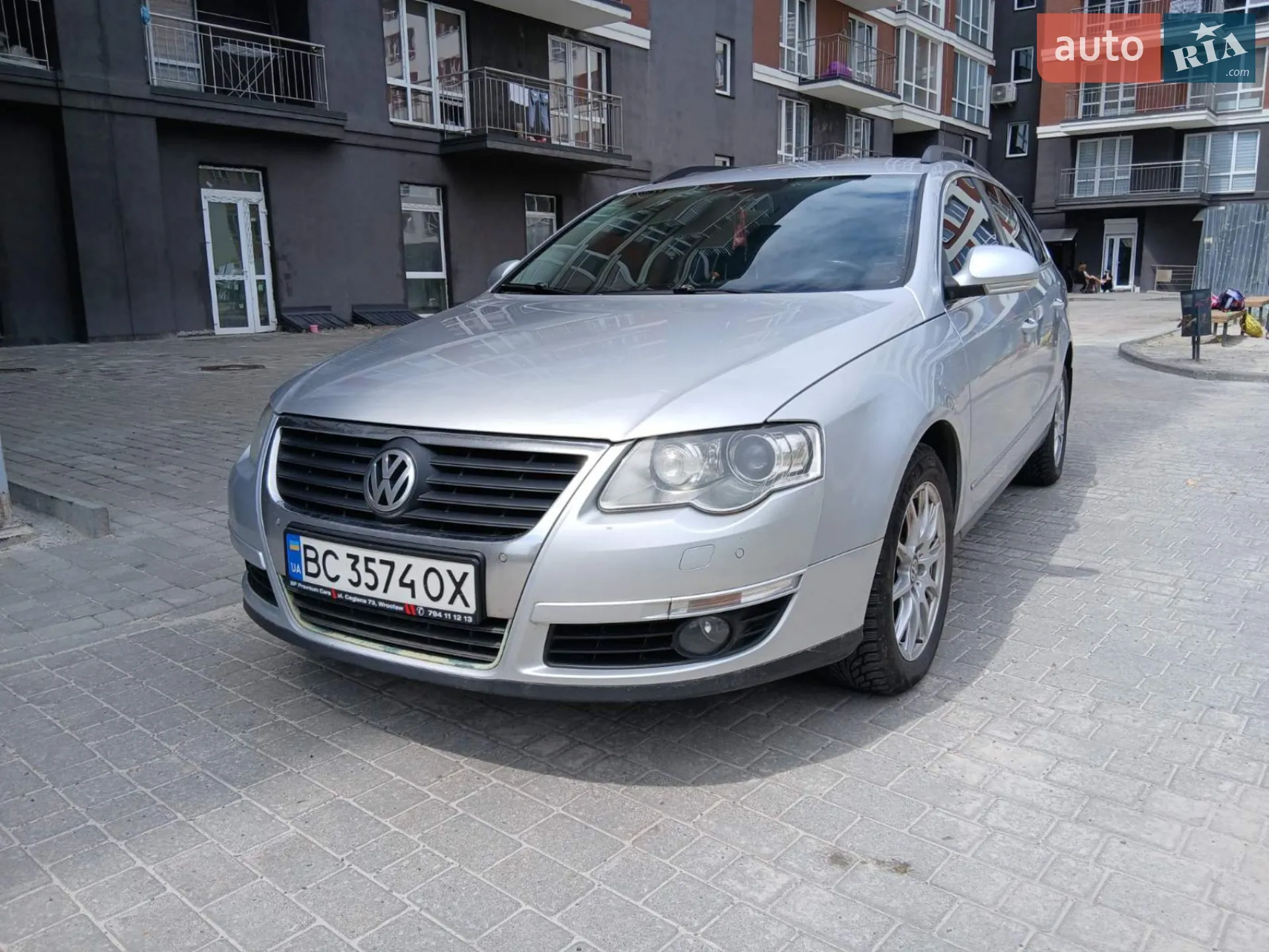 2010 Volkswagen Passat - мініатюра 9