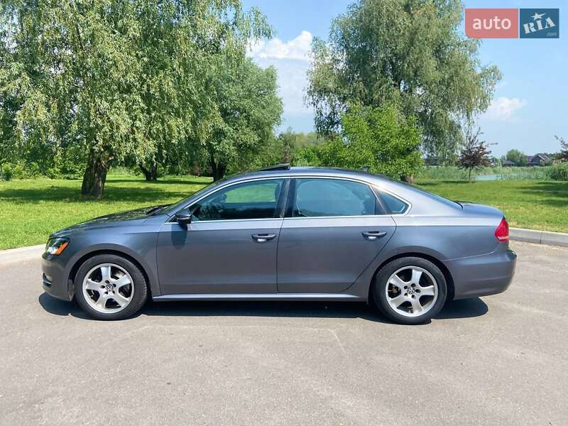 Volkswagen Passat 2011