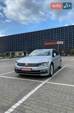 Універсал Volkswagen Passat 2018 в Луцьку