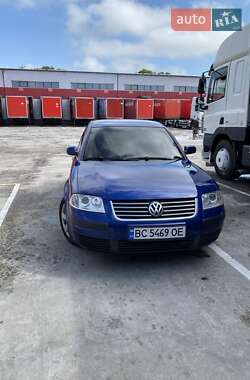 Седан Volkswagen Passat 2001 в Львові