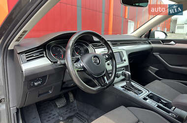 Універсал Volkswagen Passat 2015 в 
