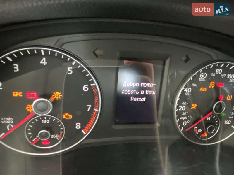 Седан Volkswagen Passat 2012 в Могилев-Подольске