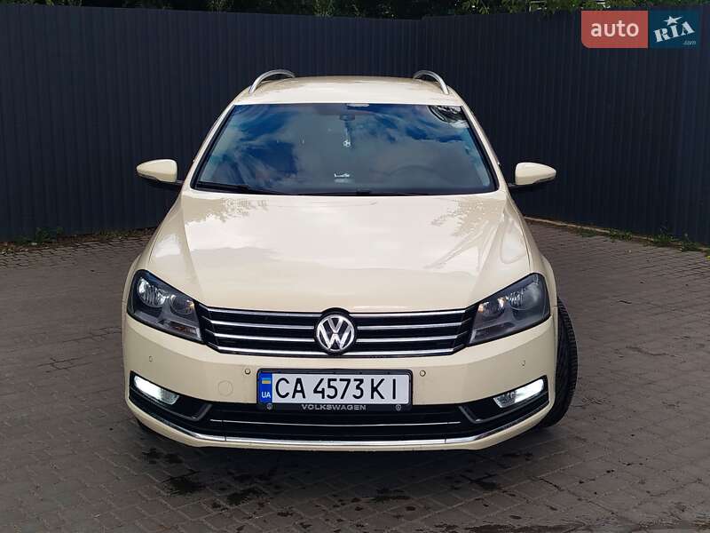 Универсал Volkswagen Passat 2013 в Умани