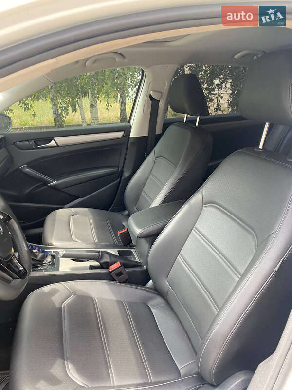 Седан Volkswagen Passat 2021 в Кривом Роге