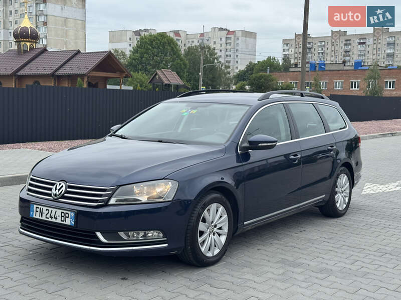 Volkswagen Passat 2011