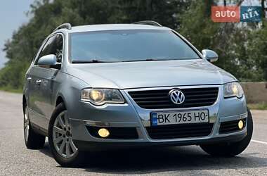 Универсал Volkswagen Passat 2005 в Киеве