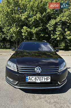 Універсал Volkswagen Passat 2010 в Києві