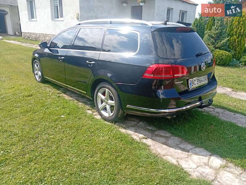 Универсал Volkswagen Passat 2011 в Львове