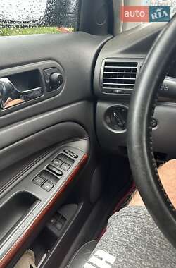 Седан Volkswagen Passat 2005 в 