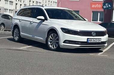Універсал Volkswagen Passat 2018 в Вінниці