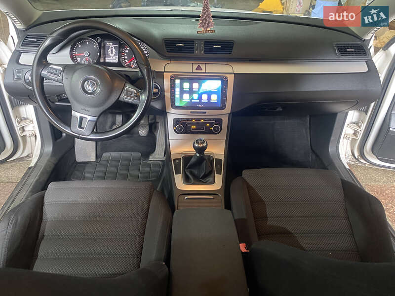 Универсал Volkswagen Passat 2010 в Броварах