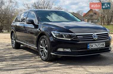 Универсал Volkswagen Passat 2015 в 