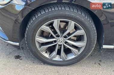 Универсал Volkswagen Passat 2015 в 