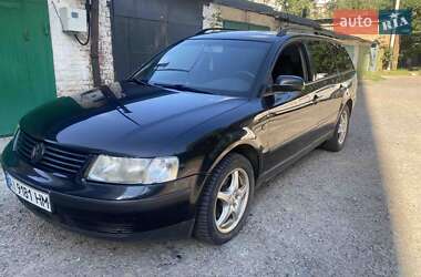 Універсал Volkswagen Passat 1999 в Полтаві