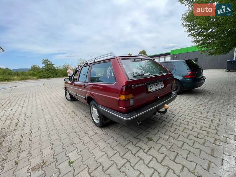 Универсал Volkswagen Passat 1986 в Черновцах