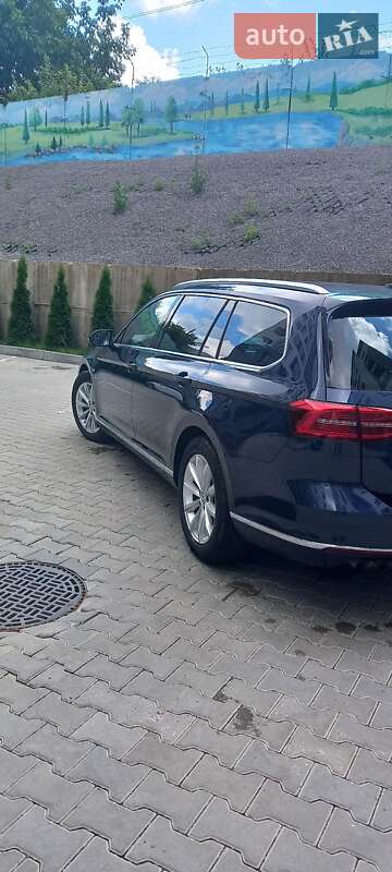 Универсал Volkswagen Passat 2015 в Хмельницком