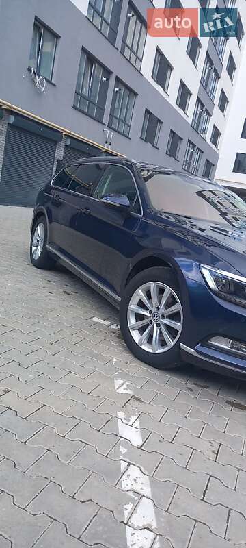 Универсал Volkswagen Passat 2015 в Хмельницком
