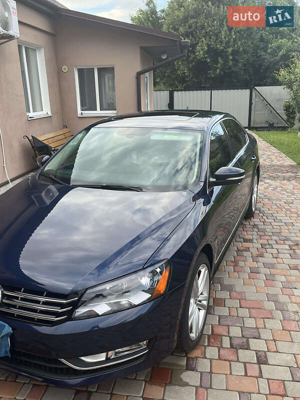 Седан Volkswagen Passat 2014 в Пирятине