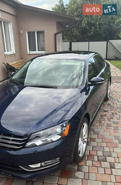 Седан Volkswagen Passat 2014 в 