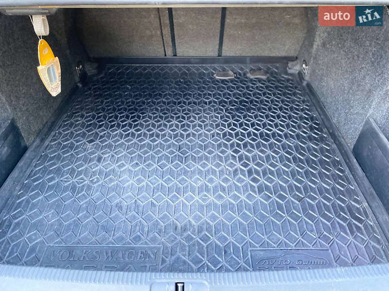 Седан Volkswagen Passat 2008 в Николаеве