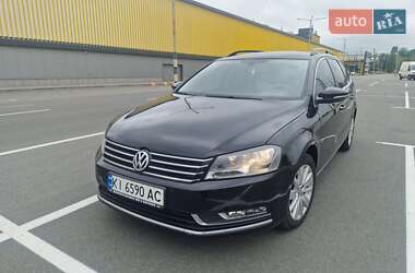 Универсал Volkswagen Passat 2011 в Киеве