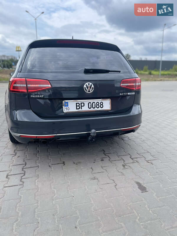 Универсал Volkswagen Passat 2015 в Вишневом
