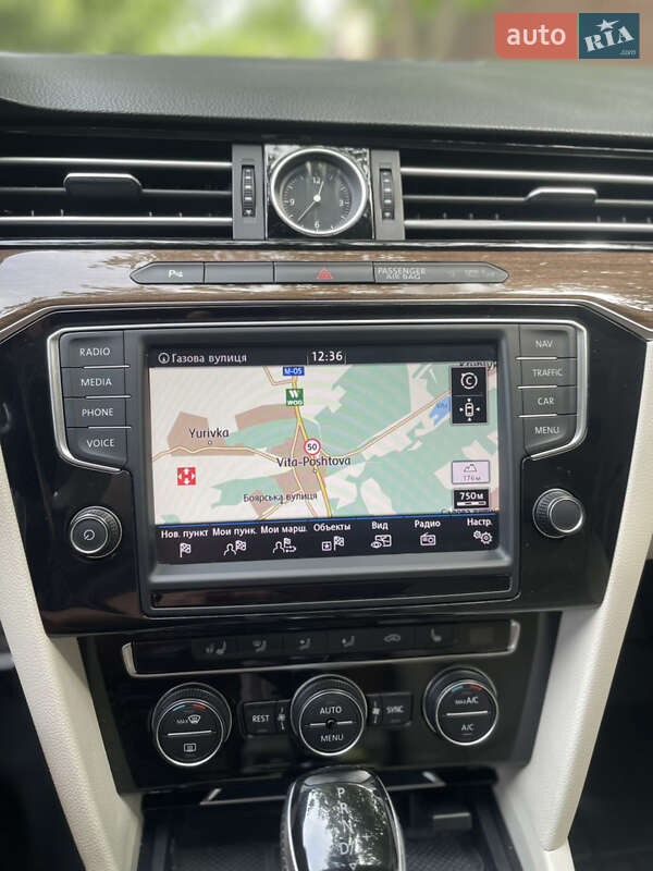 Универсал Volkswagen Passat 2015 в Вишневом