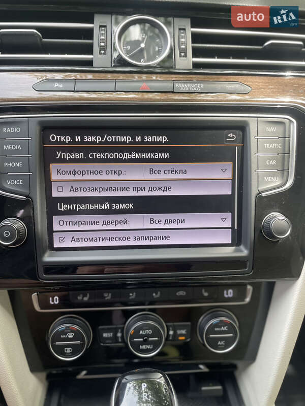 Универсал Volkswagen Passat 2015 в Вишневом