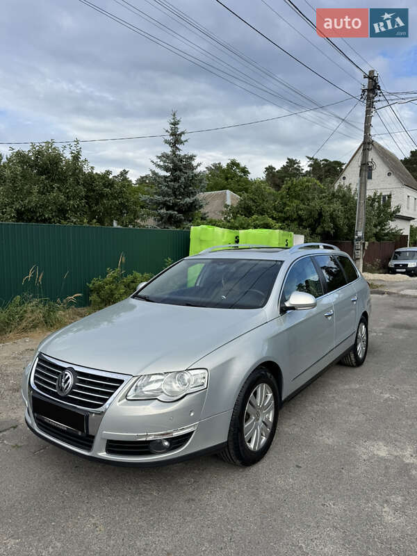 Універсал Volkswagen Passat 2010 в Києві