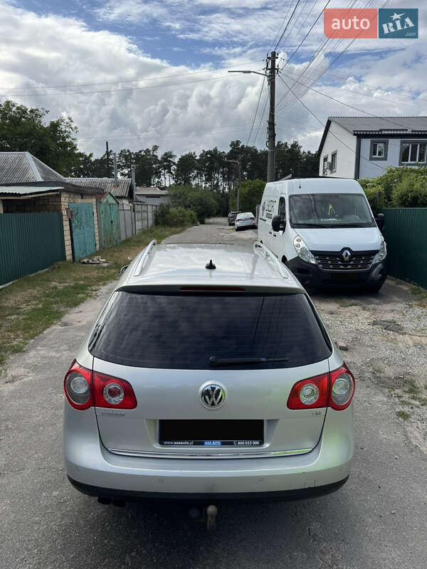 Універсал Volkswagen Passat 2010 в Києві