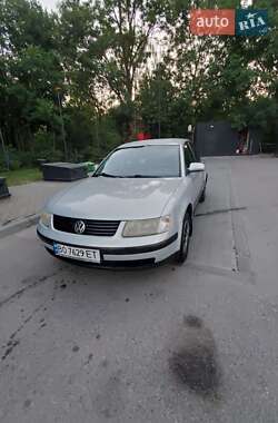 Седан Volkswagen Passat 1997 в Тернополе