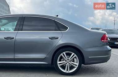 Седан Volkswagen Passat 2012 в 