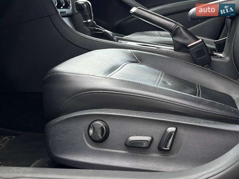 Седан Volkswagen Passat 2012 в Львове фото 18 Седан Volkswagen Passat 2012 в Львове
