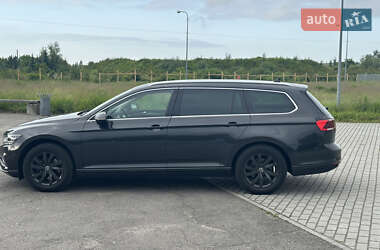 Универсал Volkswagen Passat 2022 в 