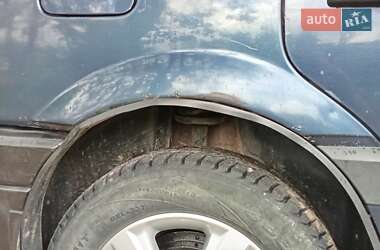 Універсал Volkswagen Passat 1989 в 