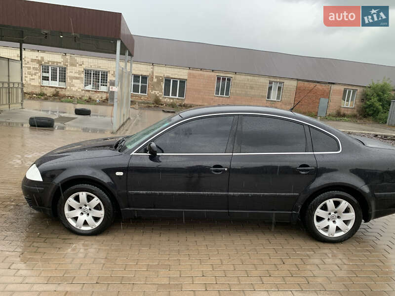 Седан Volkswagen Passat 2003 в Гоще
