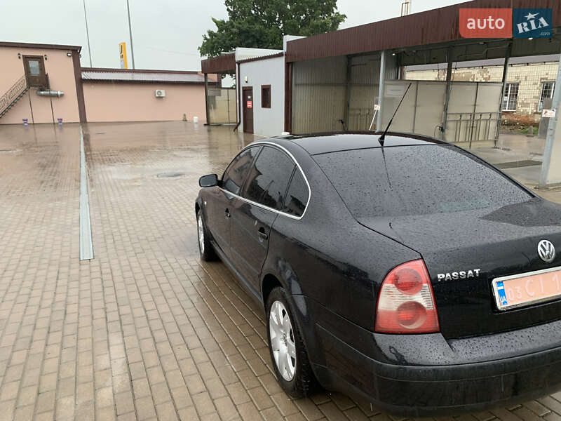 Седан Volkswagen Passat 2003 в Гоще