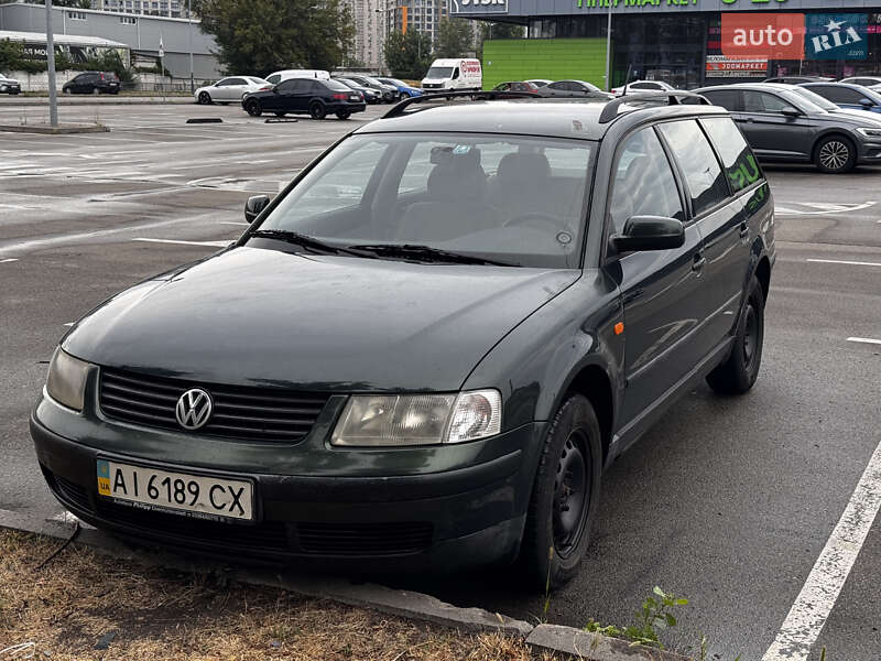 Універсал Volkswagen Passat 1997 в Києві