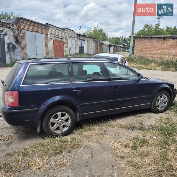 Универсал Volkswagen Passat 2004 в Кропивницком фото 4 Универсал Volkswagen Passat 2004 в Кропивницком