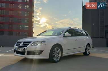 Универсал Volkswagen Passat 2010 в Киеве